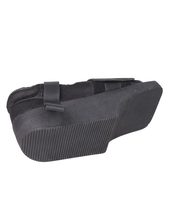 Pooperační obuv na hallux